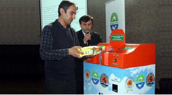 Biodiesel Money Machine Collects Old Cooking Oil In Turkey
