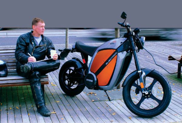 Brammo Enertia powercycle