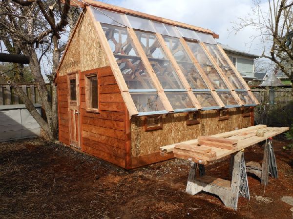 Building a greenhouse for Aquaponics