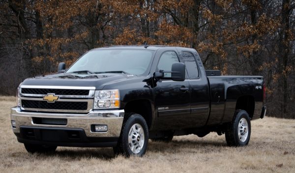 Chevrolet, GMC Announce Bi-Fuel Pickup Pricing