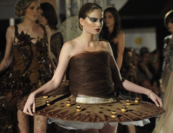 Chocolate couture