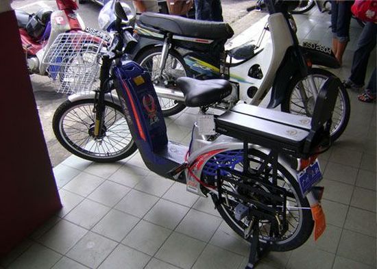 electricbike02 7gDW7 7071