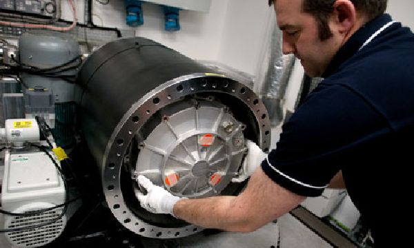 F1 fuel-saving flywheel to be fitted to London's buses