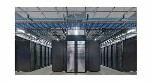 Facebook's  Energy Efficient Data Center