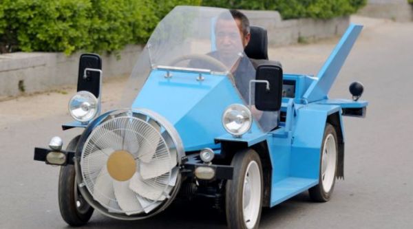 Farmer builds wind-powered car that can reach nearly 90mph