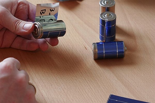 Flexible solar panels for homemade solar batteries