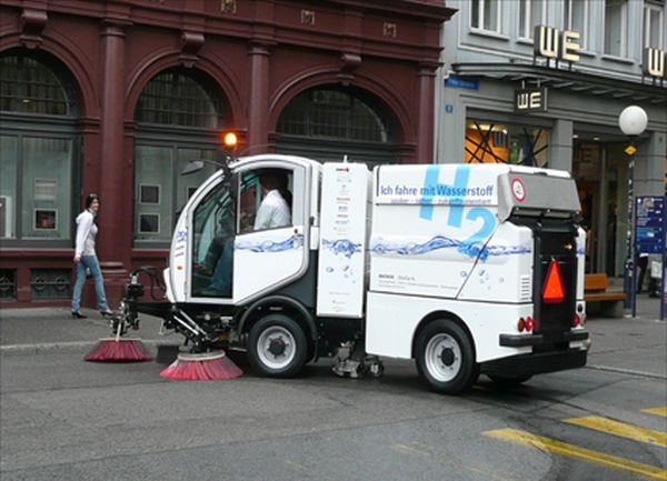 Fuel Cell Road Sweeper Testing Enters Next Phase