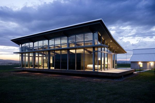 glass farmhouse by olsonkundig architects