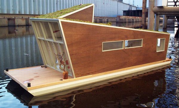 Green roof Houseboat