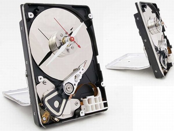 Hard drive clocks