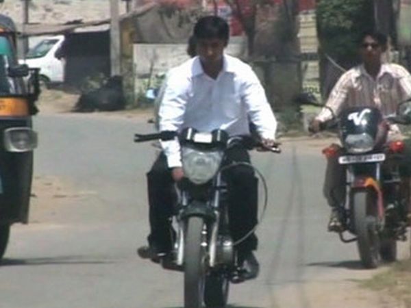 img 84247 indian students invent eco friendly moto