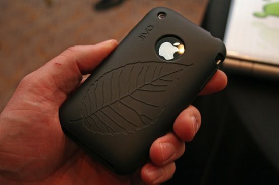 iphone cover leaf 1