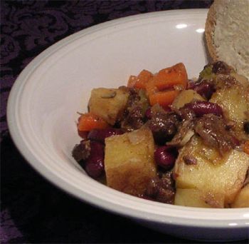 let the worms compost your lunch leftovers 9
