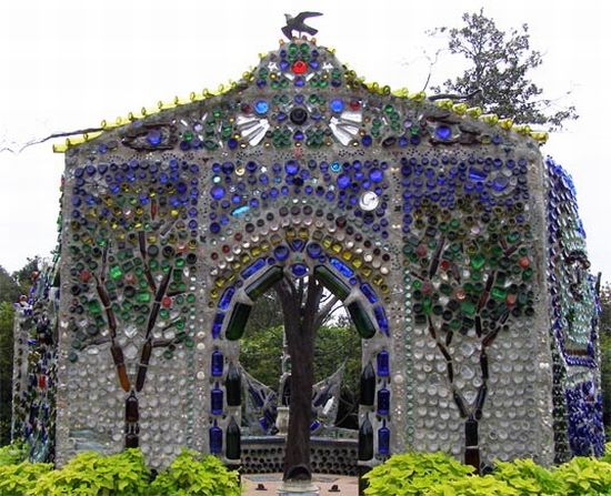 minnie evans bottle chapel 1