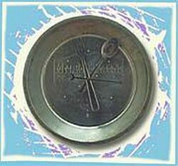 pie tin fork and spoon made clock
