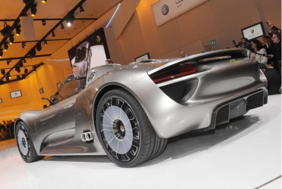 porsche 918 spyder hybrid supercar concept3