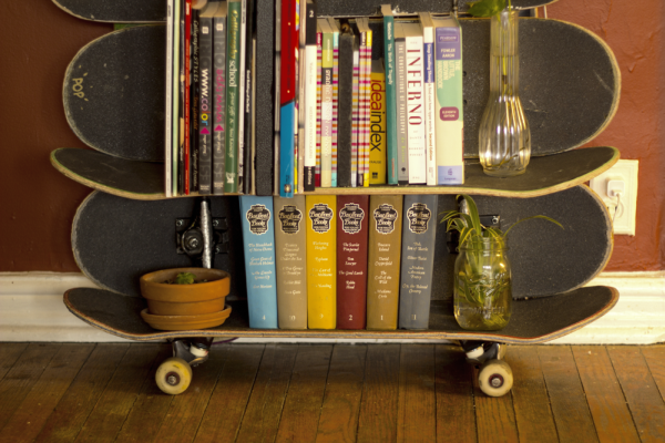 Pure skateboard shelf