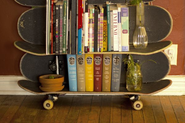 Pure Skateboard Shelf