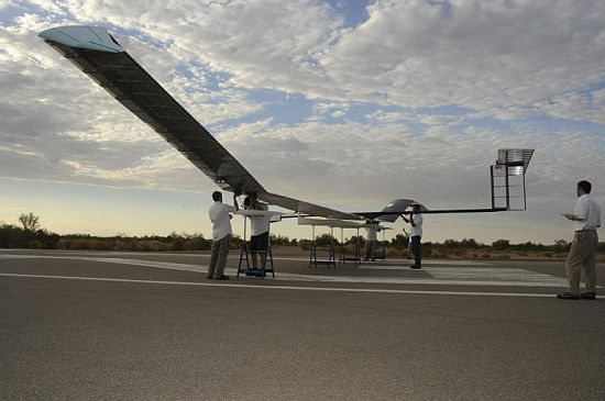 qinetiq demonstrating perpetual solar flight with 
