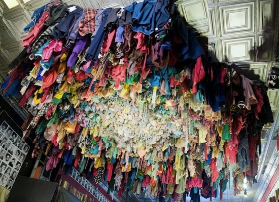 recycled clothing art by alain guerra and neraldo 