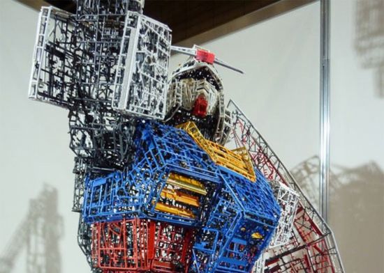 recycled gundam from plastic leftovers 2