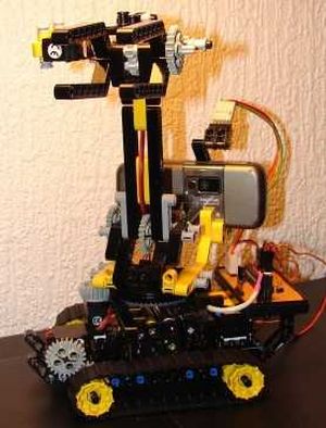 robot from castaway mobile phones