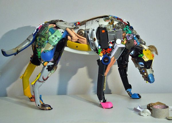 Dog Robot sculpture by Dario Tironi