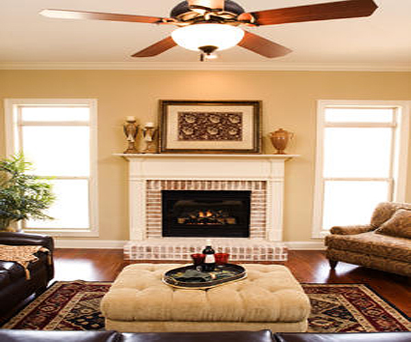 Room with ceiling fan