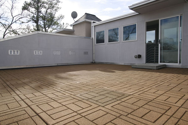 Rubber floor tiles for your walkway