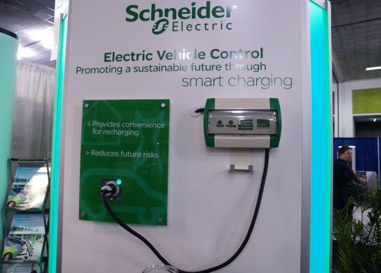 schneider electrics ev charging solution 7