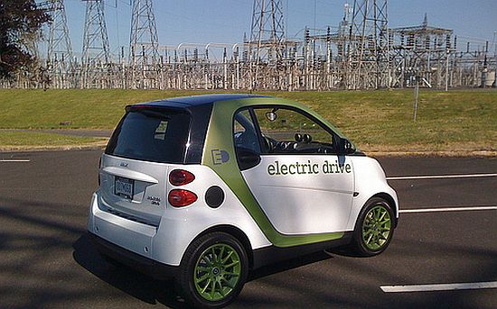 Smart unveils new Electric Drive compact car in Ridgefield - Ecofriend