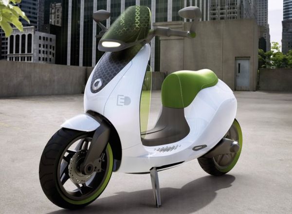 Smart all-electric escooter