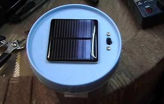 solar lantern1 pFh9O 5784