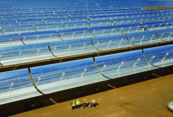 solar plant work at night time5