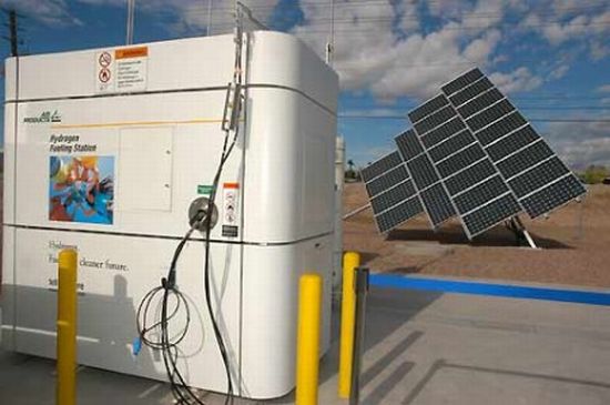 solar powered fueling station 7071