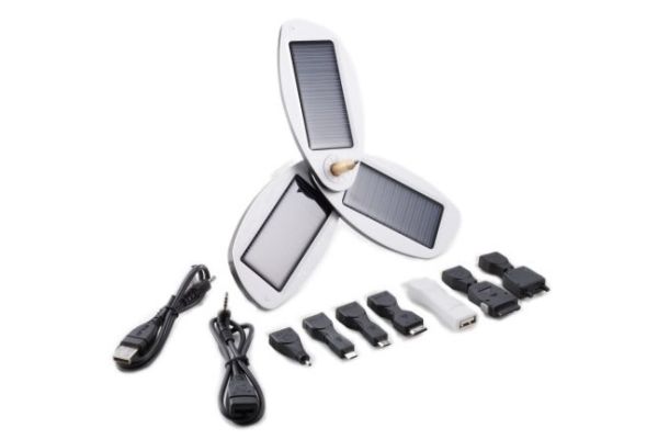 Solio Classic Hybrid Solar Charger