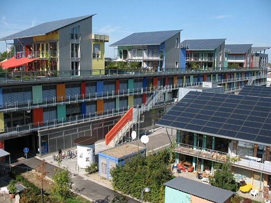 sonnenschiff solar city with solar panels 3