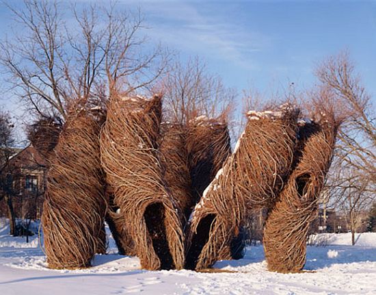 stick sculptures by patrick dougherty 6