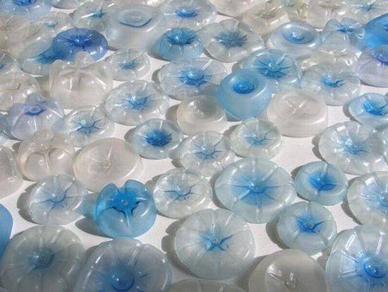 stuart haygarth recycled plastic drop bases