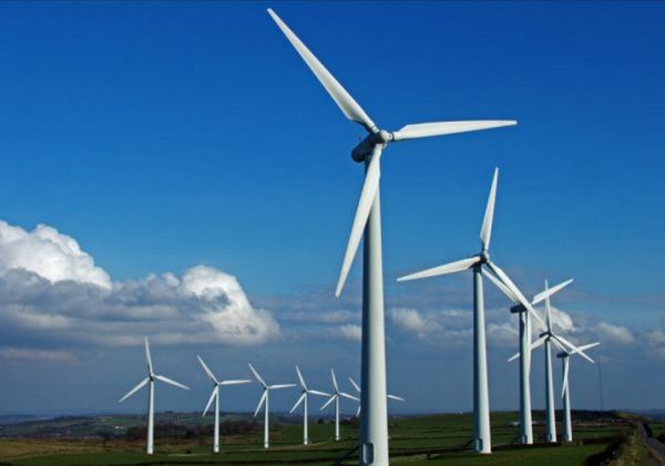Technologies to boost wind turbine output