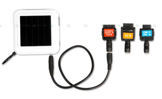 thanko hybrid solar charger 3