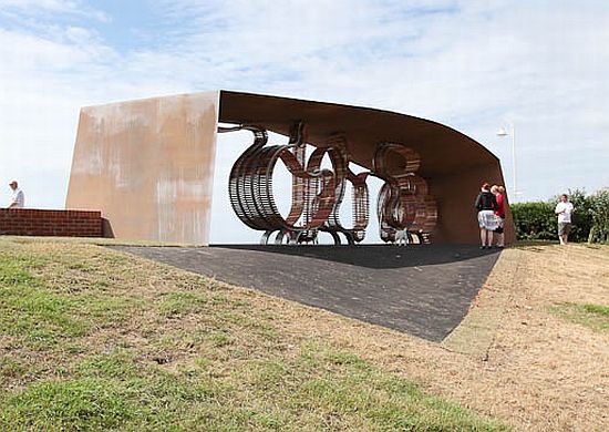 the longest bench by studio weave 3