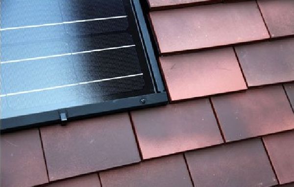 The Solarcentury 'C21e plain tile'