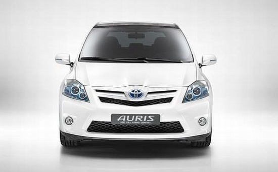 toyota auris toyota auris