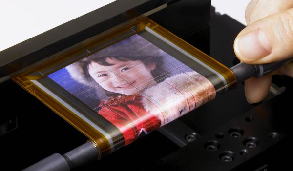 Water damage by Flexible OLED Displays