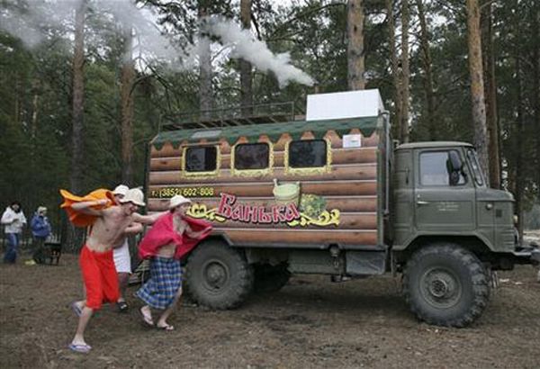 Wood-fueled truck