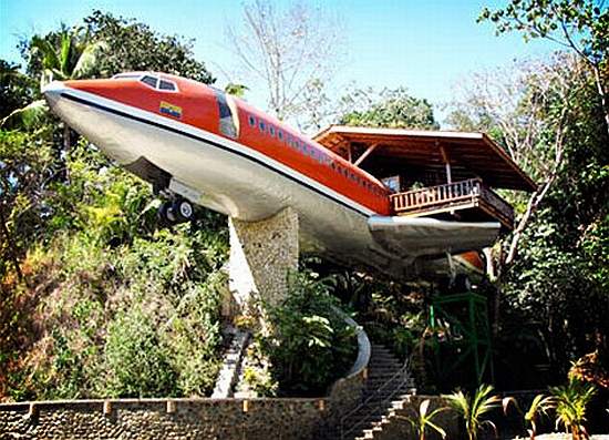 Eco Hotels: 1965 Boeing 727 is reborn at Hotel Costa Verde - Ecofriend