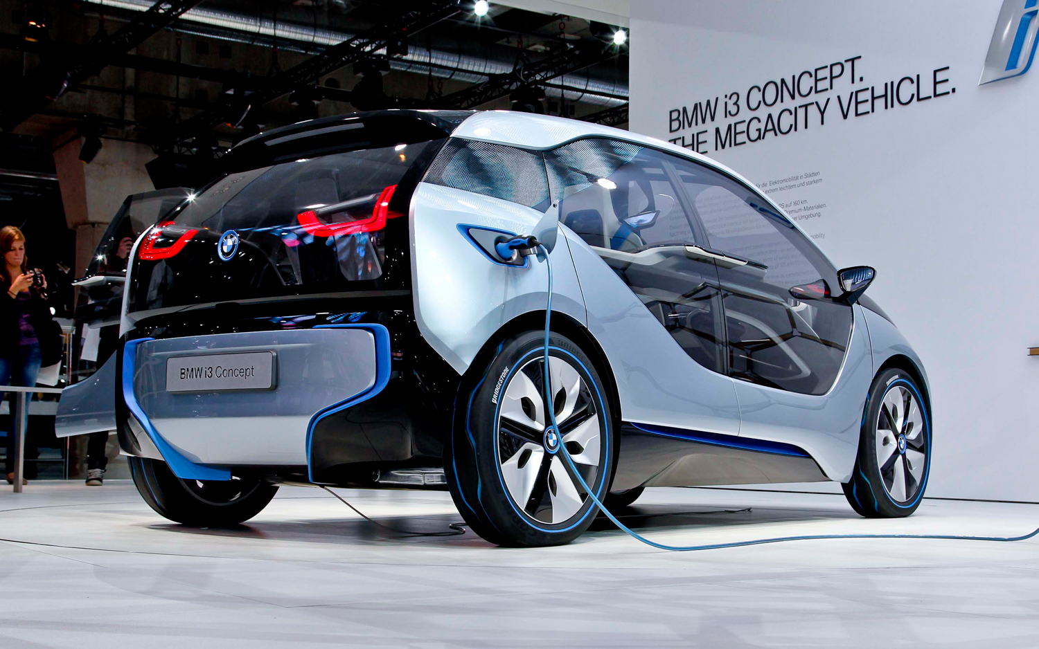 BMW-i3-Concept-rear-view
