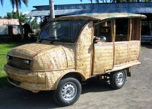 eco-friendly_bamboo_taxi_runs_on_coconut_oil_biodiesel