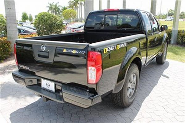 new-2013-nissan-frontier-2wdkingcabv6autodesertrunner-8502-10480358-4-400